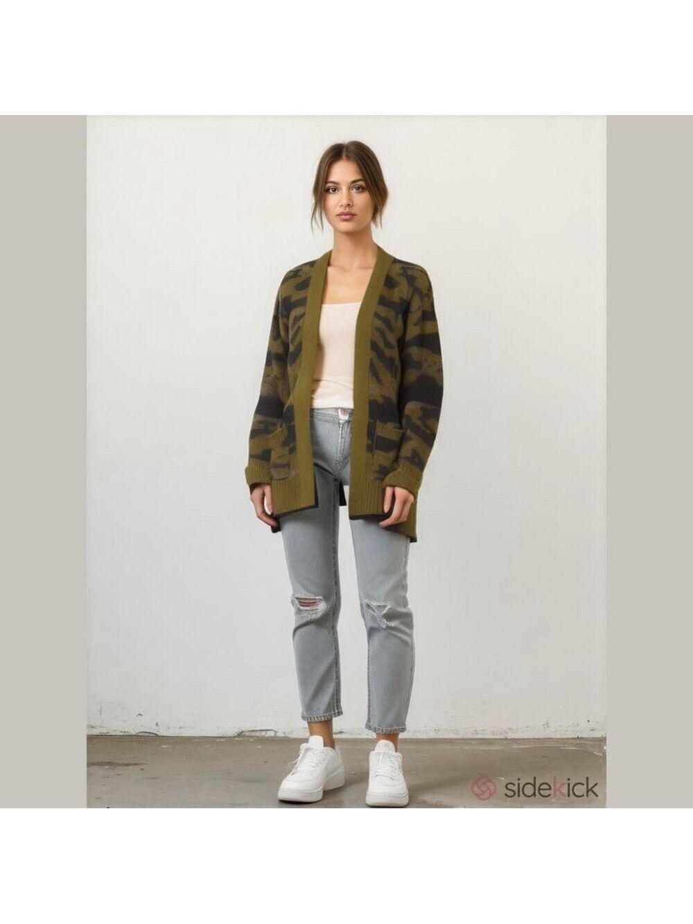 Camo open sweater cardigan size small